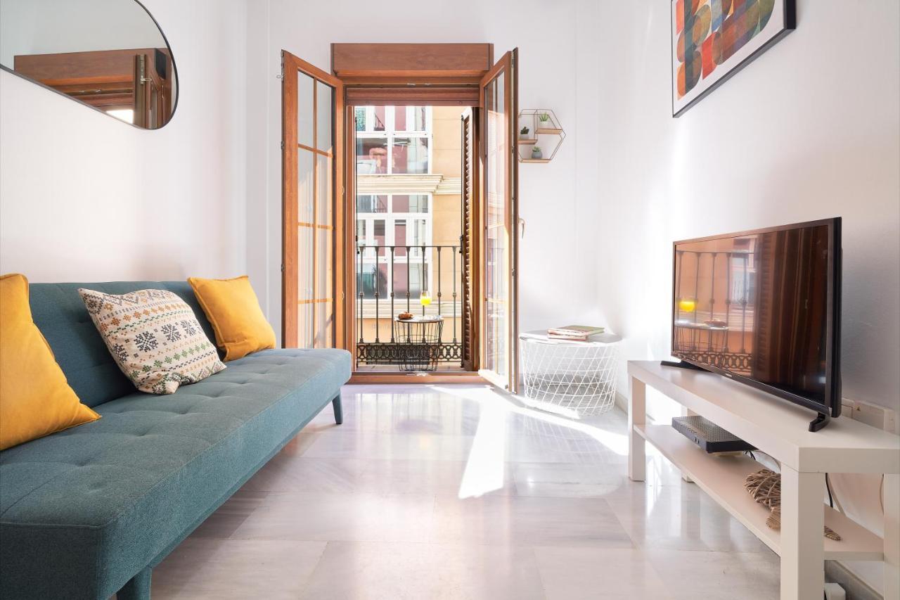 Apartamento En El Centro, Tranquilo Y Luminoso Малага Екстер'єр фото
